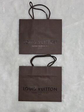 Louis Vuitton Dark Brown Branded Gift/Shopping Bags (Pair)